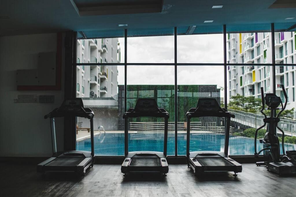 Lovely Jazz 1 3Bedrooms With 2 Card Lv9 Kuching Ngoại thất bức ảnh